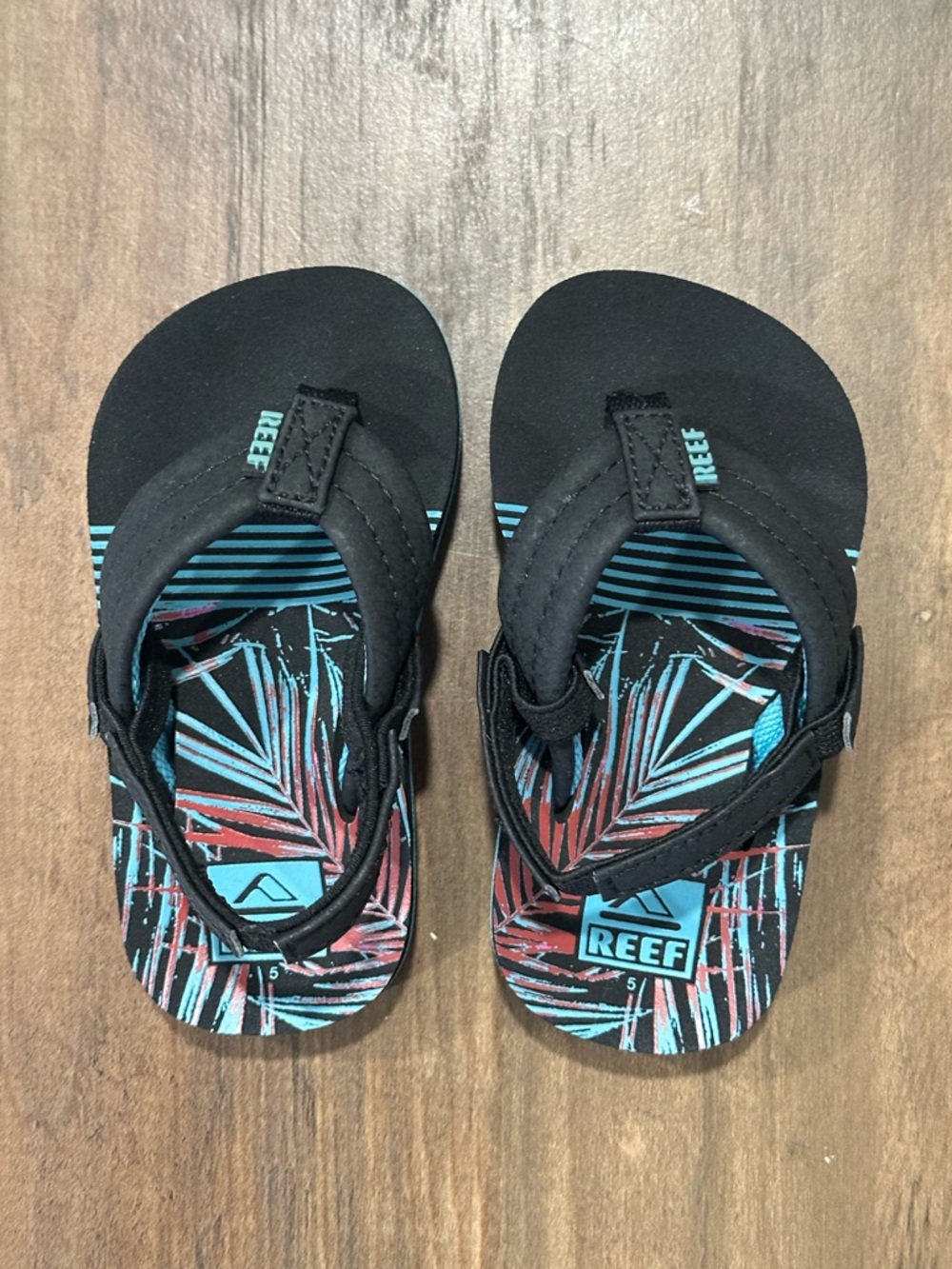 Reef Infant Flip-Flops with Tropical Print